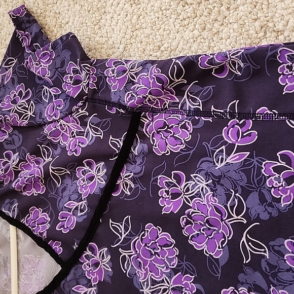 4 for $20 scrubs stretch v neck pocket top size L - Picture 6 of 8